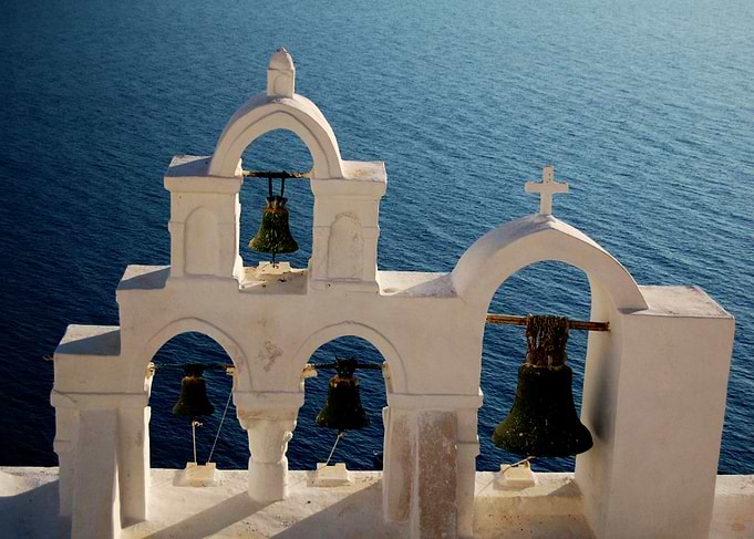 Bells and sea