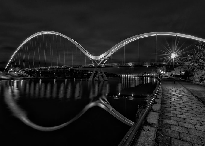 Infinity Bridge at night