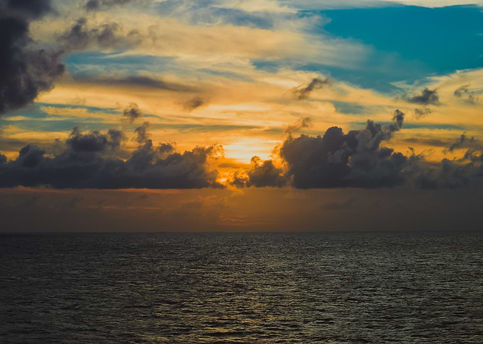 Sunset of Roatan series #2