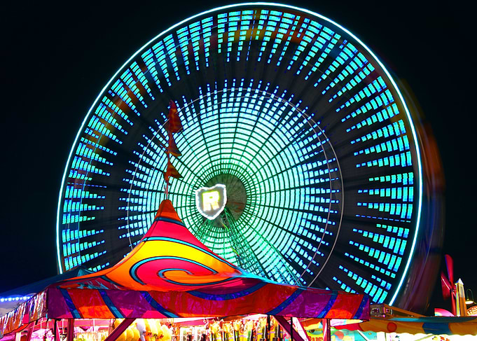 Green Ferris Wheel