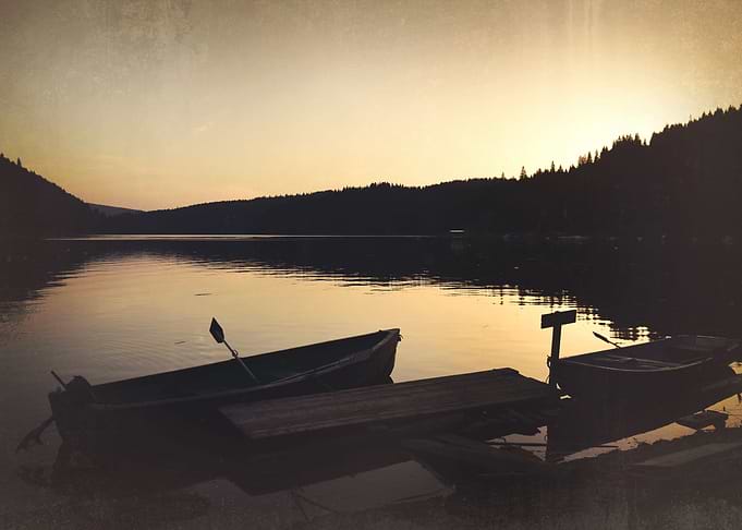 Sunset on the lake