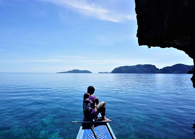 Ocean traveling