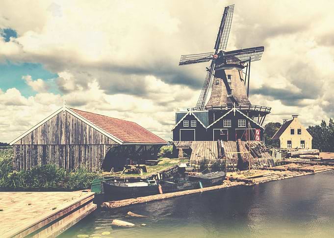 Saw mill