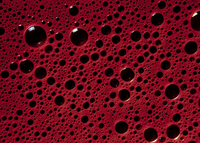 Alien bubbles bordeaux tex