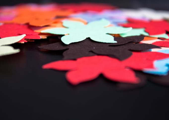 Abstract paper shapes