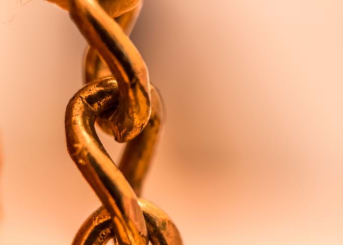 Macro chain
