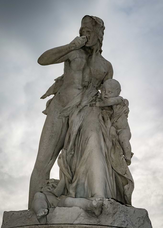 Statue