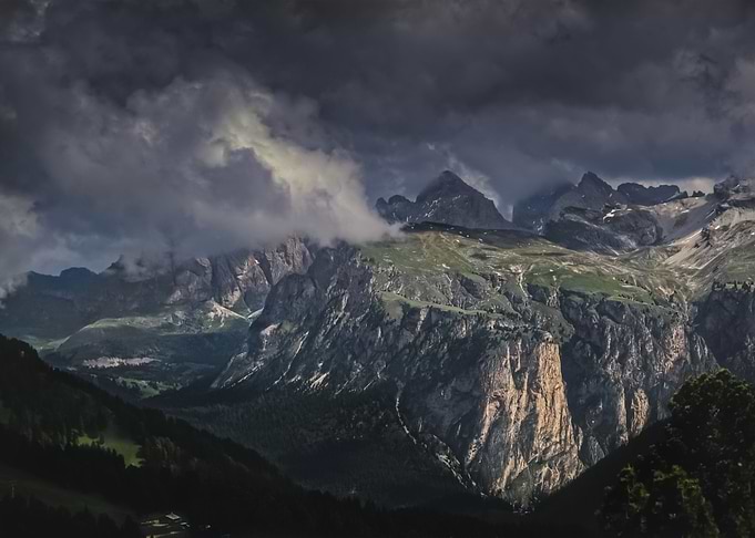 Mountain 325