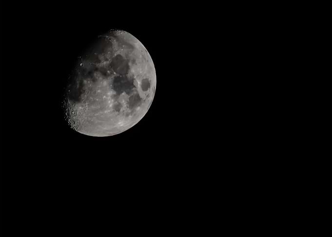 Moon 72