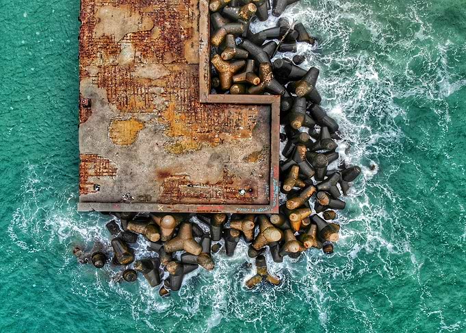 Sea quay