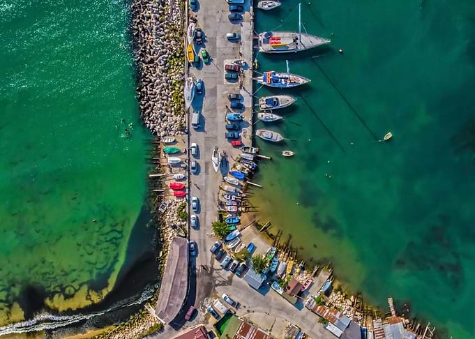 Sea dock