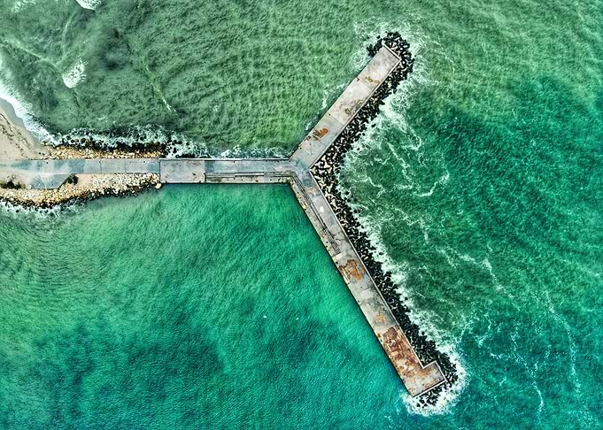 Sea dock