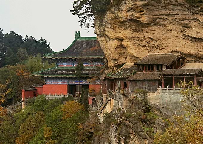 Nanyan Cliffside Temple