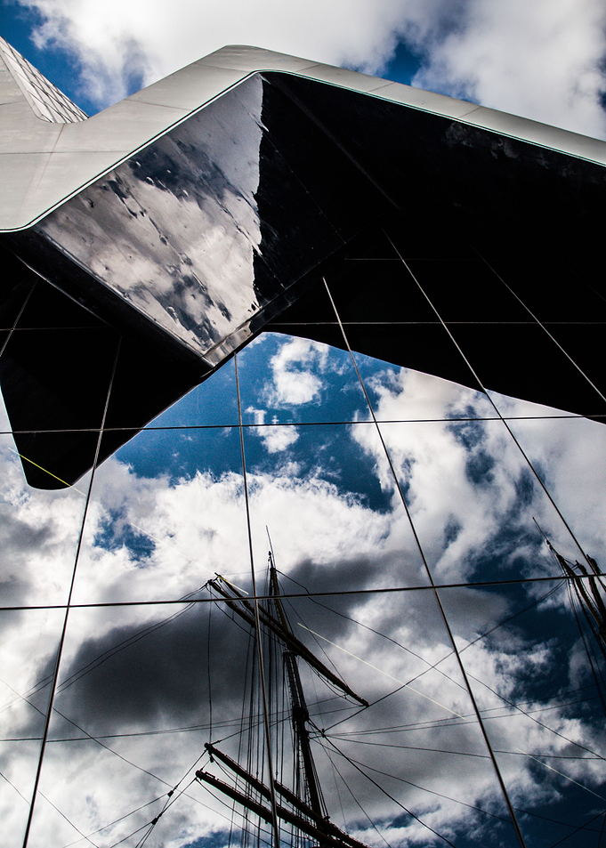 Modern Reflection