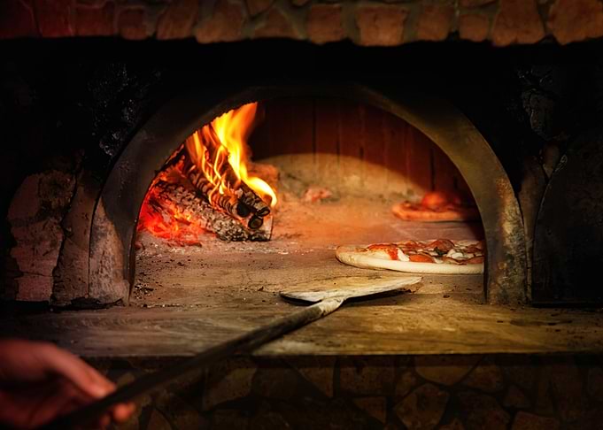Traditional Pizza