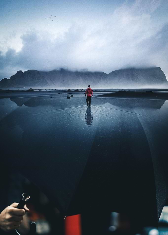 Sky lake umbrella mirror