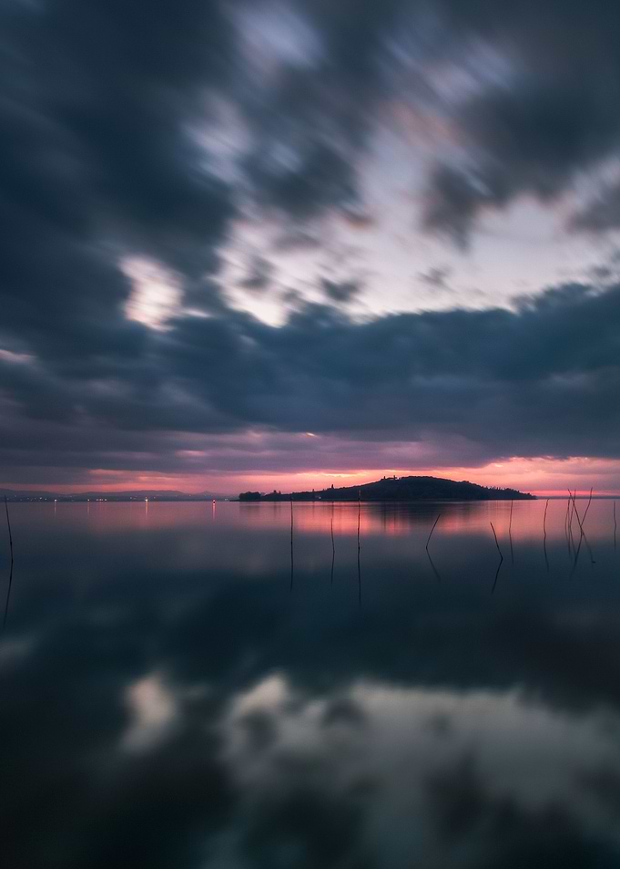 Silhouette of Isle Polvese