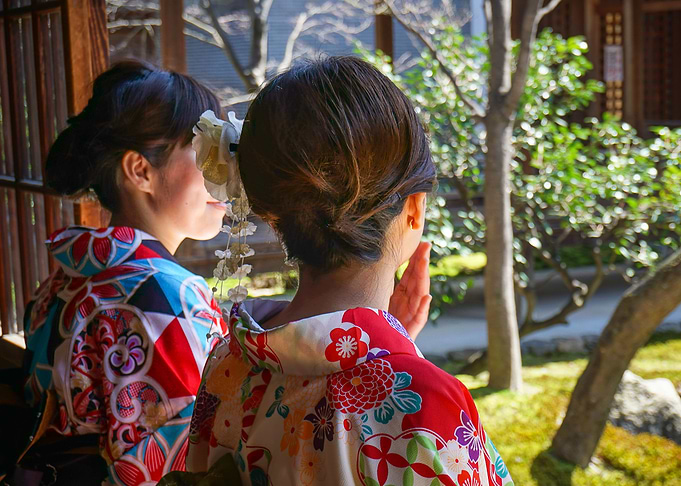 Kyoto girls in kimono