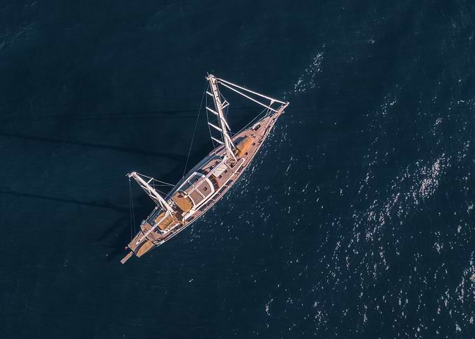 Yatch boat sailing