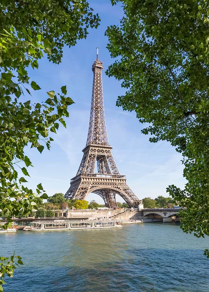 Eiffel Tower Riverside