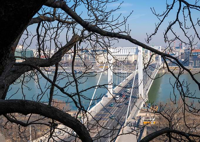 Elisabeth Bridge