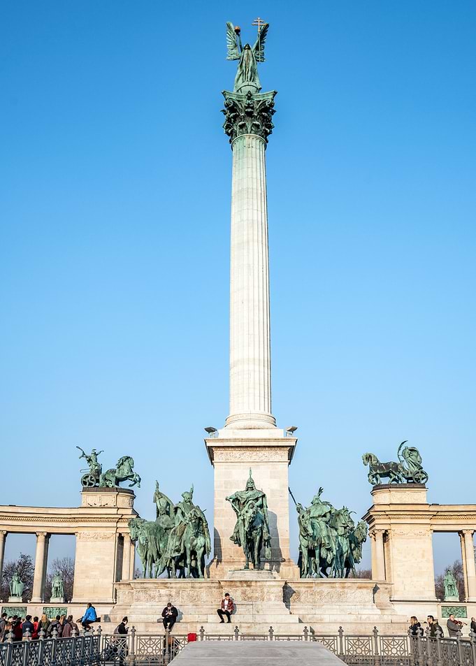 Heroes Square