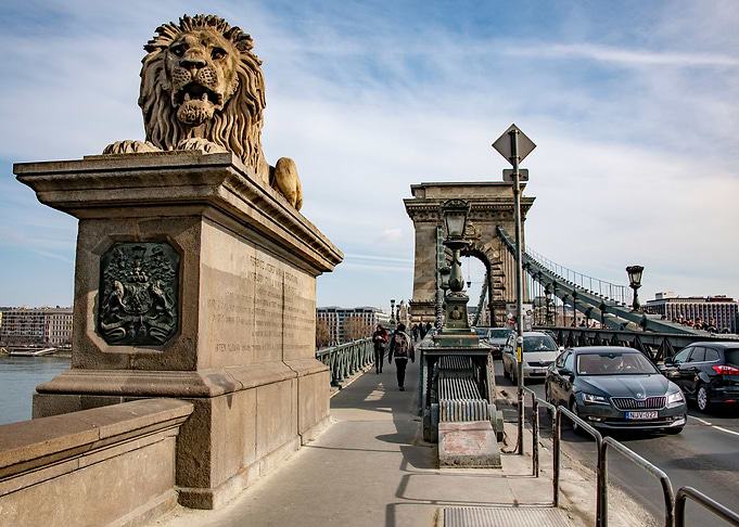 Chain Bridge
