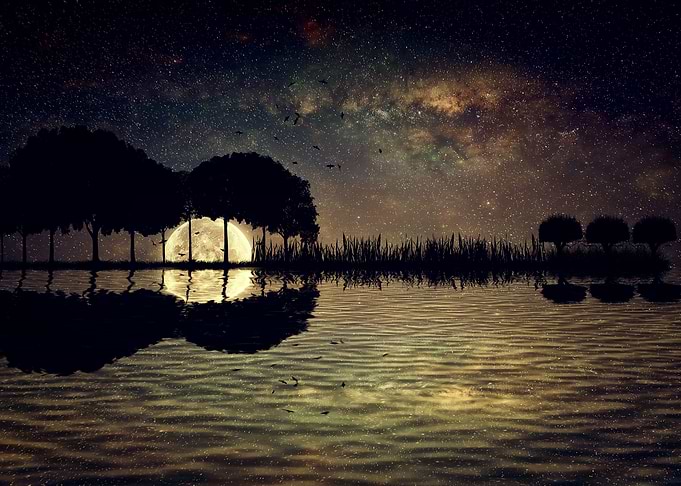 guitar island moonlight