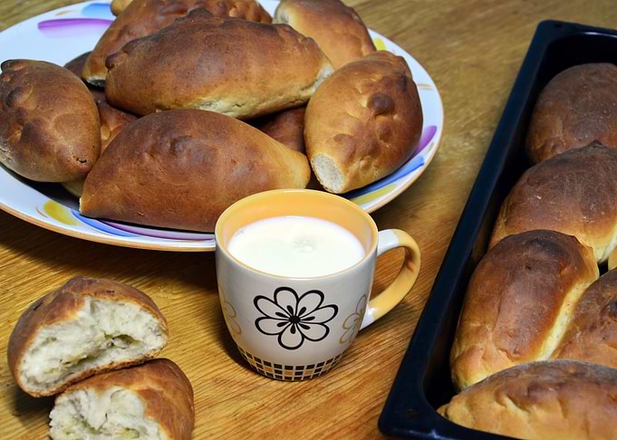 Baked pies