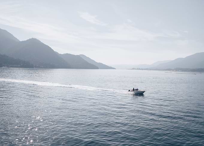Speed Boat