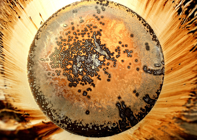 Moving planet