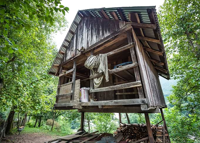 Old Hut
