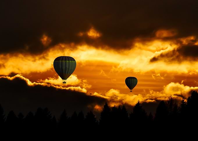 Ballons In The Sunset