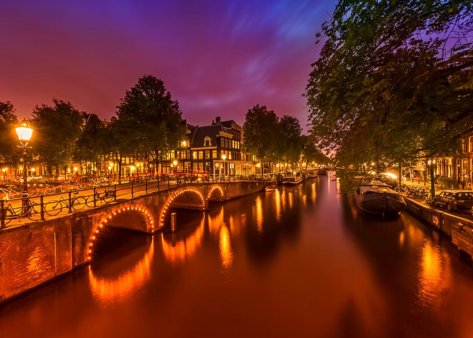 AMSTERDAM Evening scene