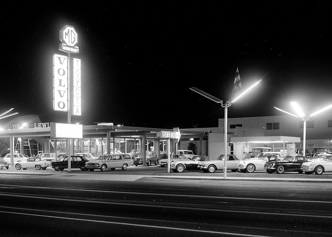 Car Dealer no 1