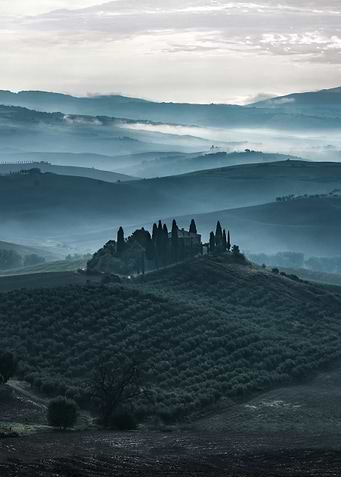 Cold morning in Tuscany