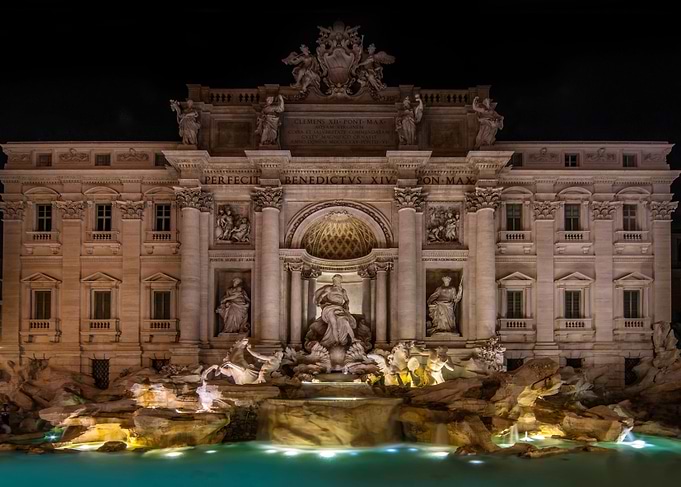 Di Trevi Fountain