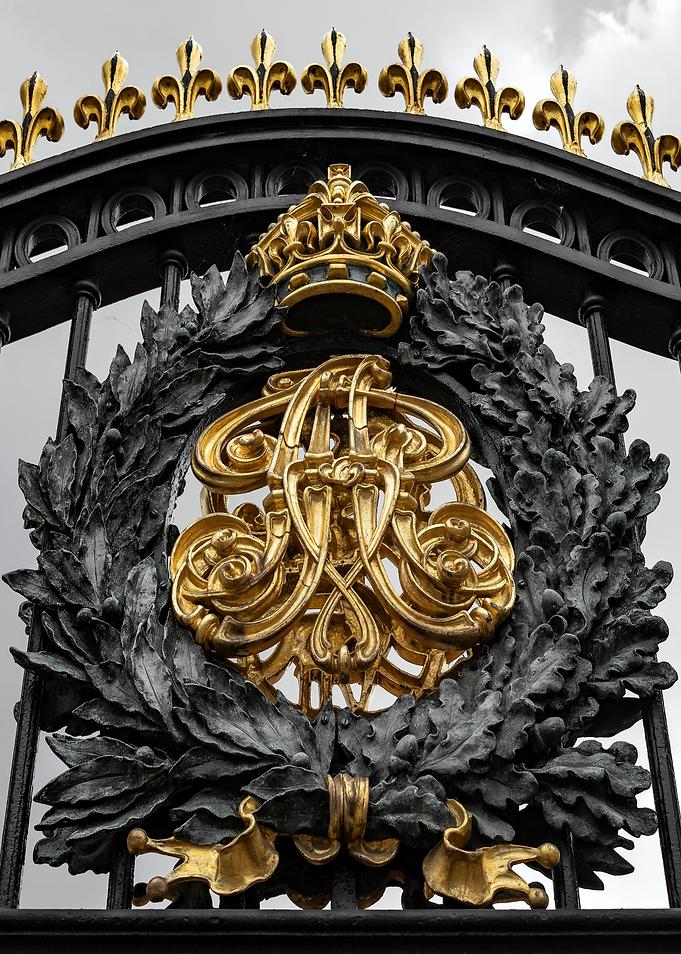 Ornamental gate
