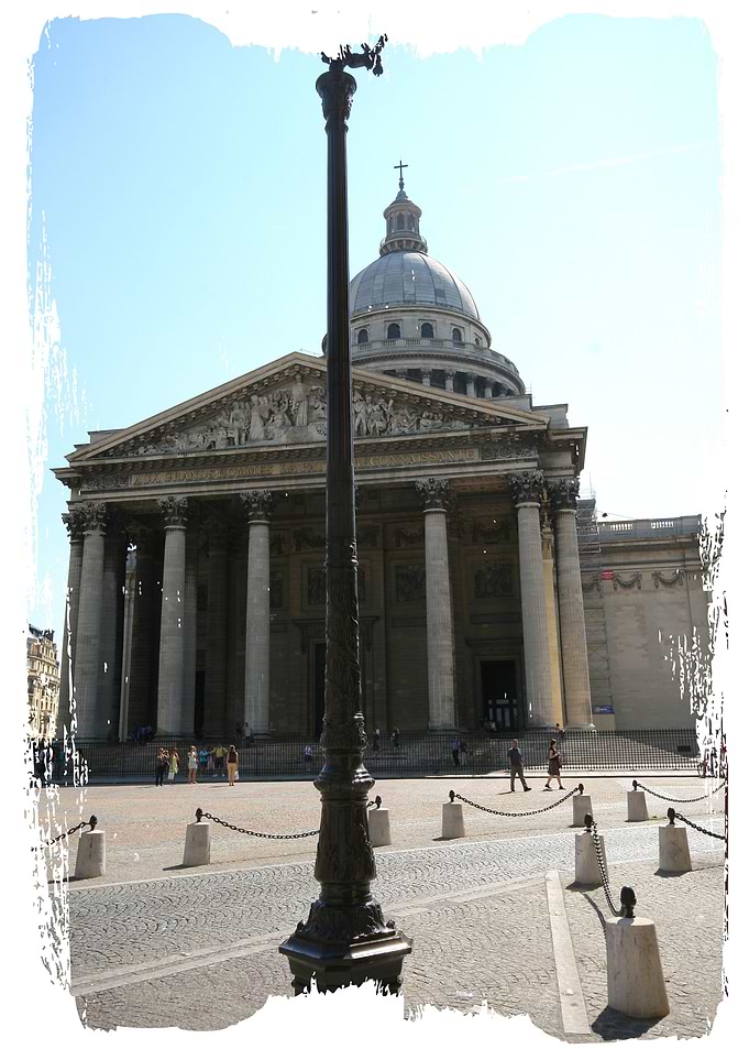 Poster presenting Paris