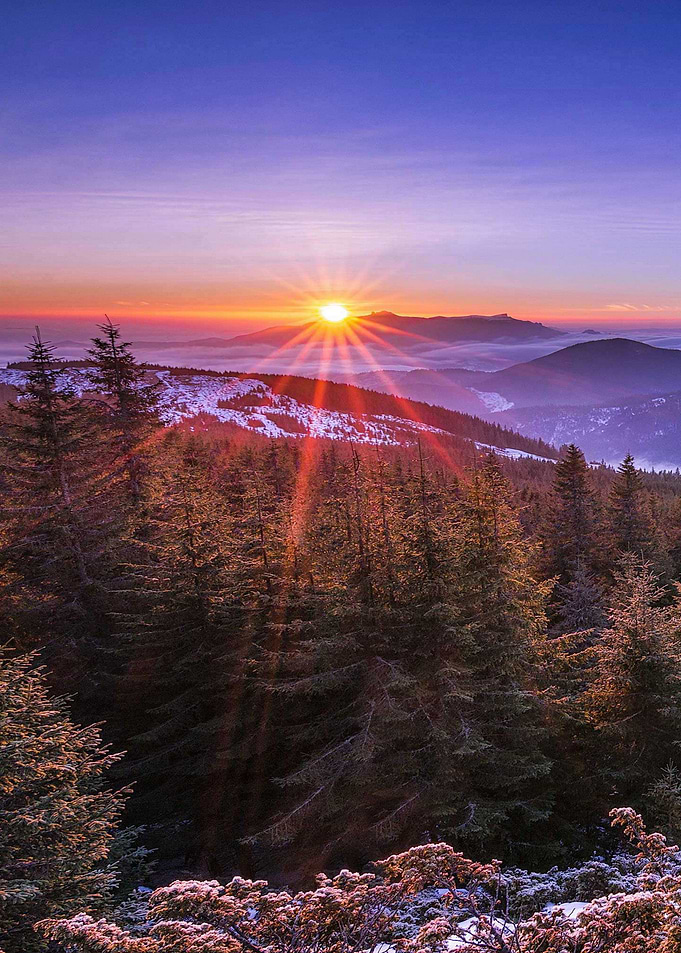Beautifull view to the sun