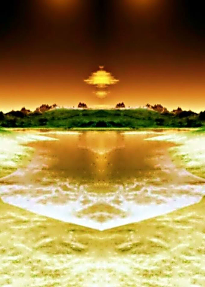 Golden UFO