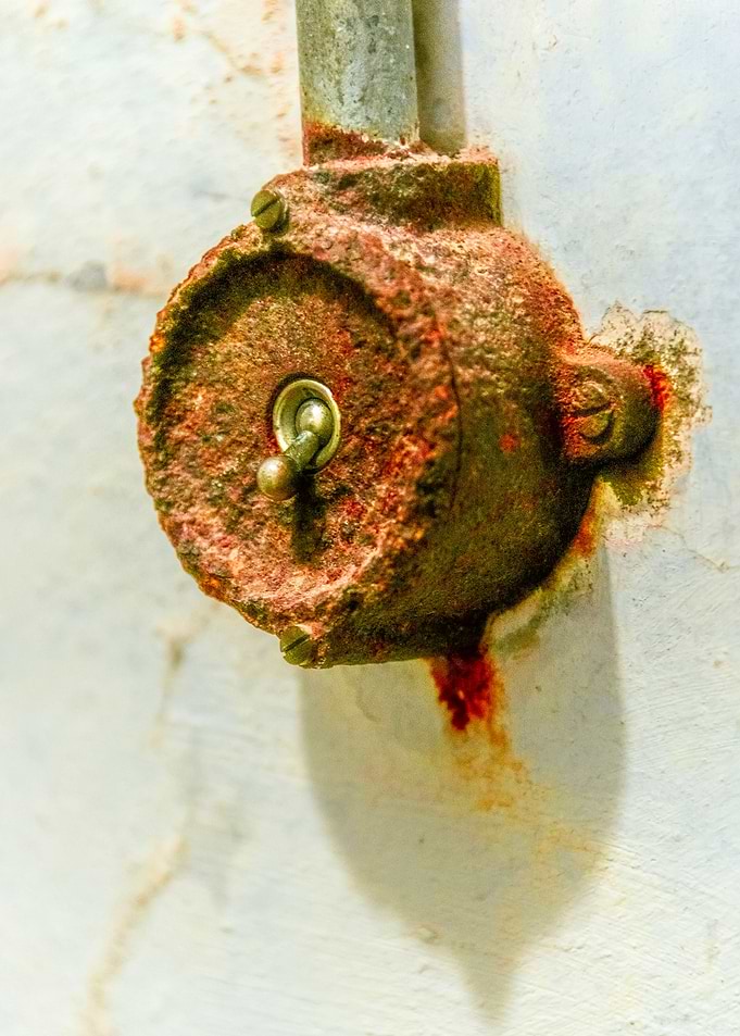 Rusty Switch