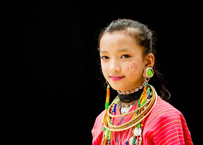 Kayaw Girl