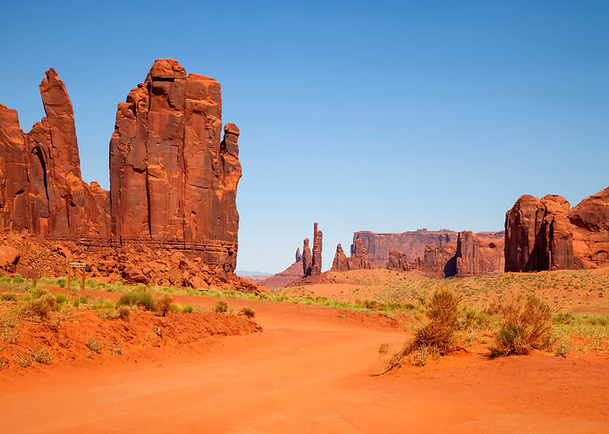 MONUMENT VALLEY Rocks