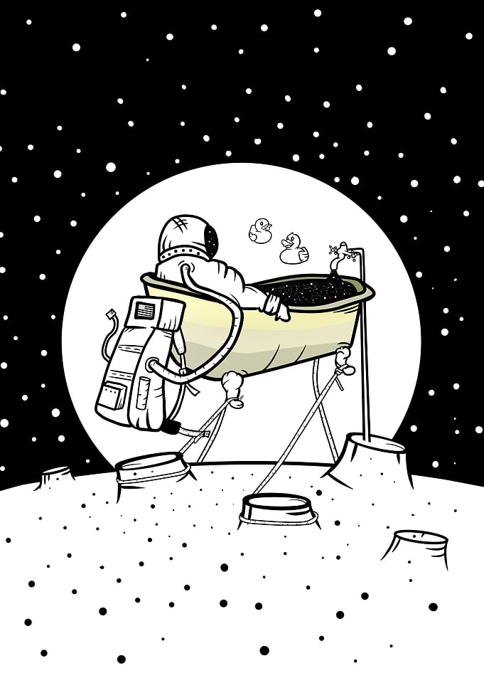 Astronaut Bathtub