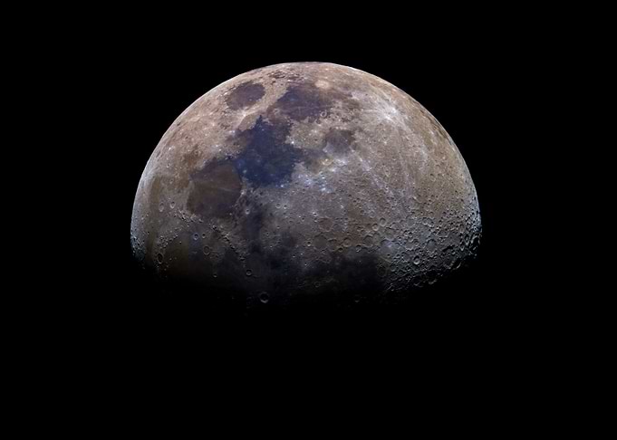 Moon Rising