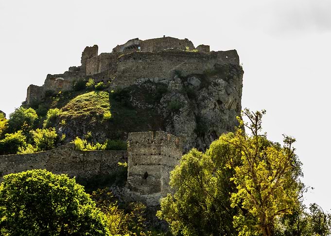 Devin Castle