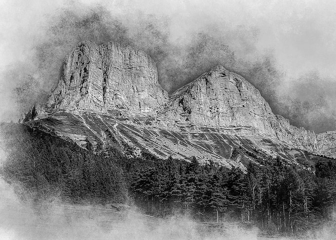 The rocks of the two siste