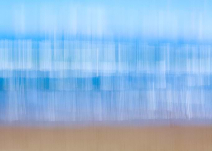 Vertical beach blur I