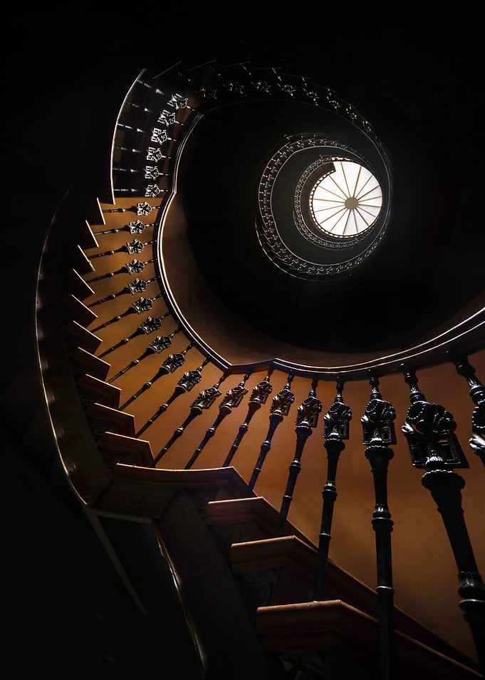 Ornamented spiral stairs